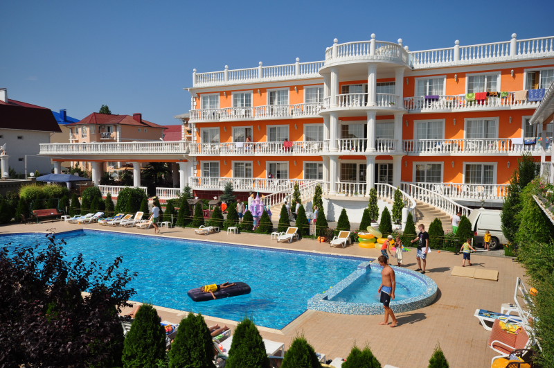 Цены 2021 уже на сайте  отеля в Крыму «Апельсин» 