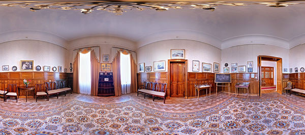 Зал в музее Ливадийского дворца